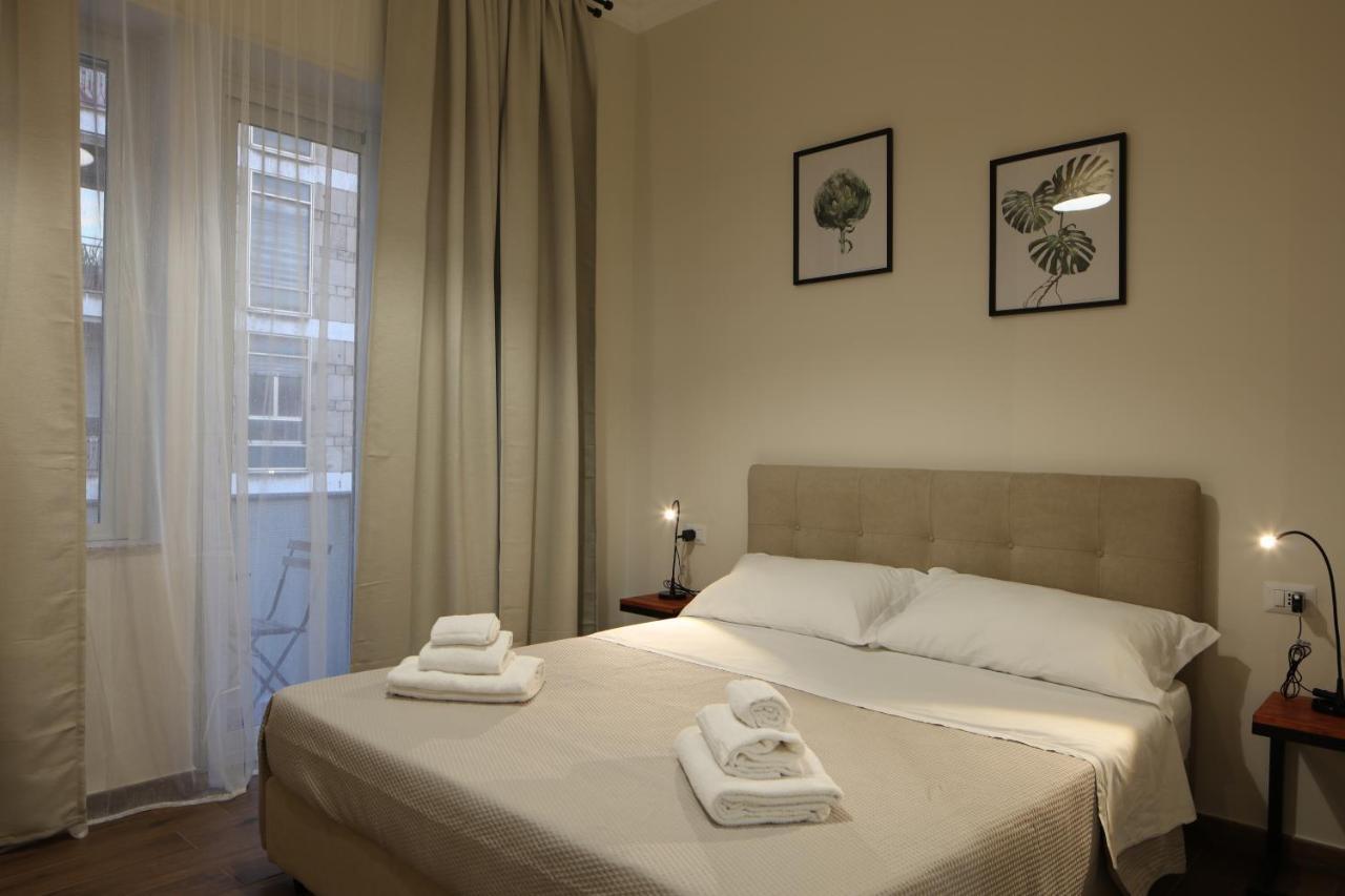 Khome Rooms & Apartment คาตาเนีย ภายนอก รูปภาพ
